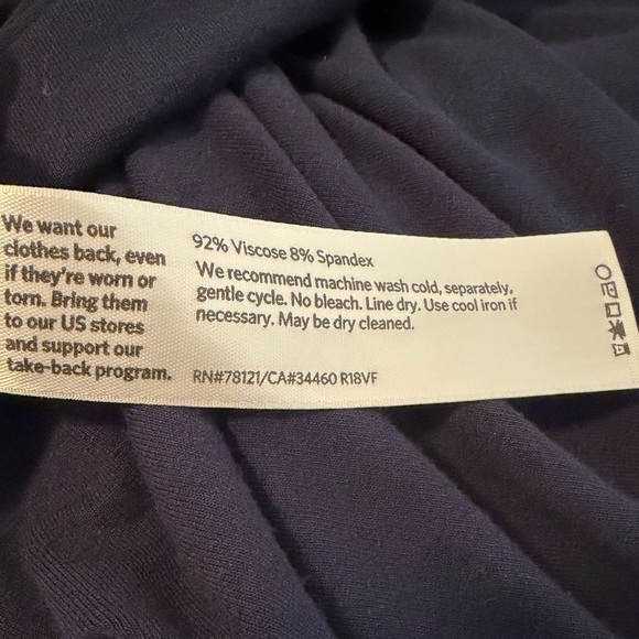 Eileen Fisher Navy Asymmetrical Seam Tunic Top | 3/4 Sleeve Size L Minimalist - Picture 4 of 4